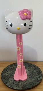 PEZ XXL Dispenser HELLO KITTY Sanrio 30cm (12”)