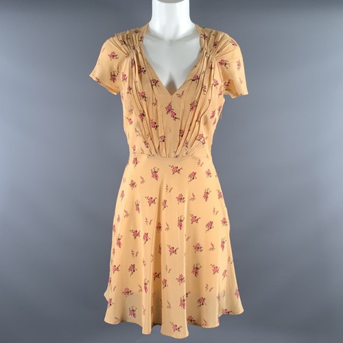 MIU MIU Size 4 Peach Pink Silk MF1335 Floral Knee Length Dress