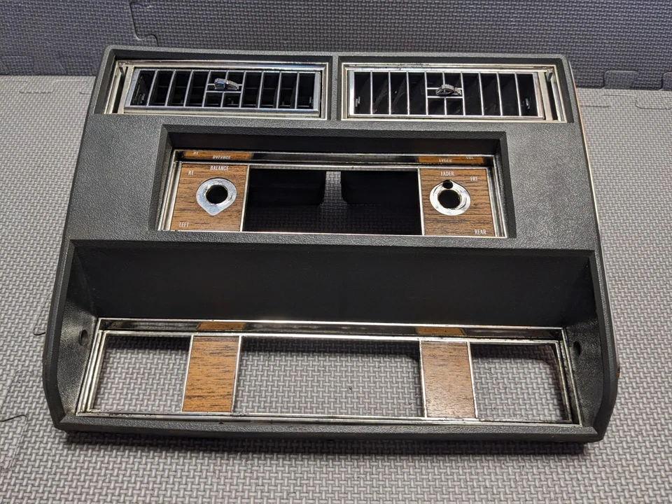 1977-1986 Cadillac Fleetwood Deville GREEN Center Dash Radio Trim Bezel Panel - Image 2 of 4