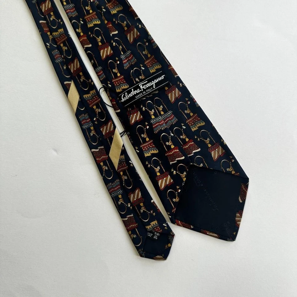 Salvatore Ferragamo Corbata por todas partes patrón geométrico auténtico... - Imagen 2 de 4