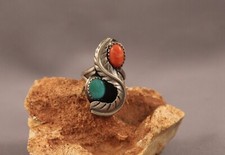 Old Pawn Navajo Sterling Silver And Turquoise And Coral Ring Size 5 1/2