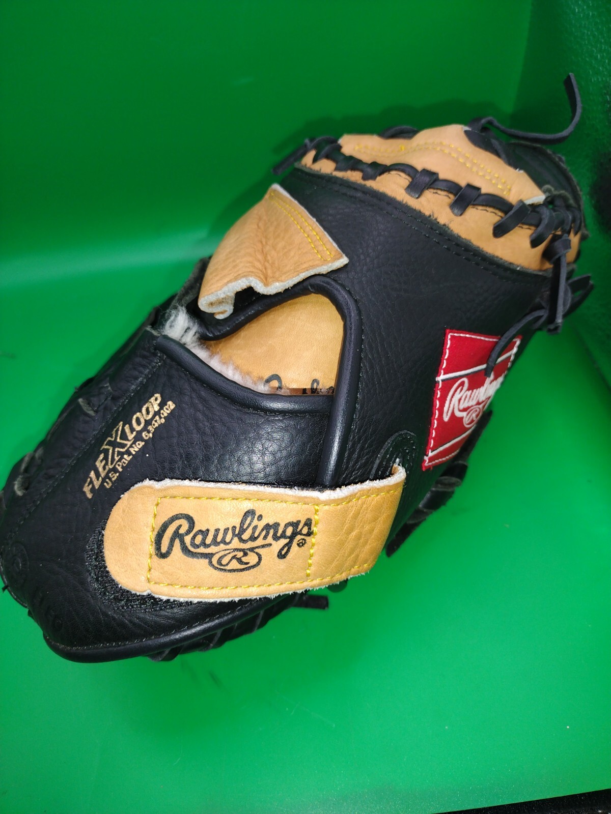 Rawlings RCM33 33” Lite Toe Baseball Glove Catchers Mitt RHT eBay