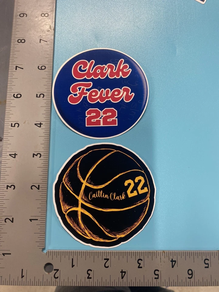 Pegatinas/calcomanías impermeables de vinilo Caitlin Clark/cantidad de 10/2,5 a 5 pulgadas de alto Foto 4 de 4