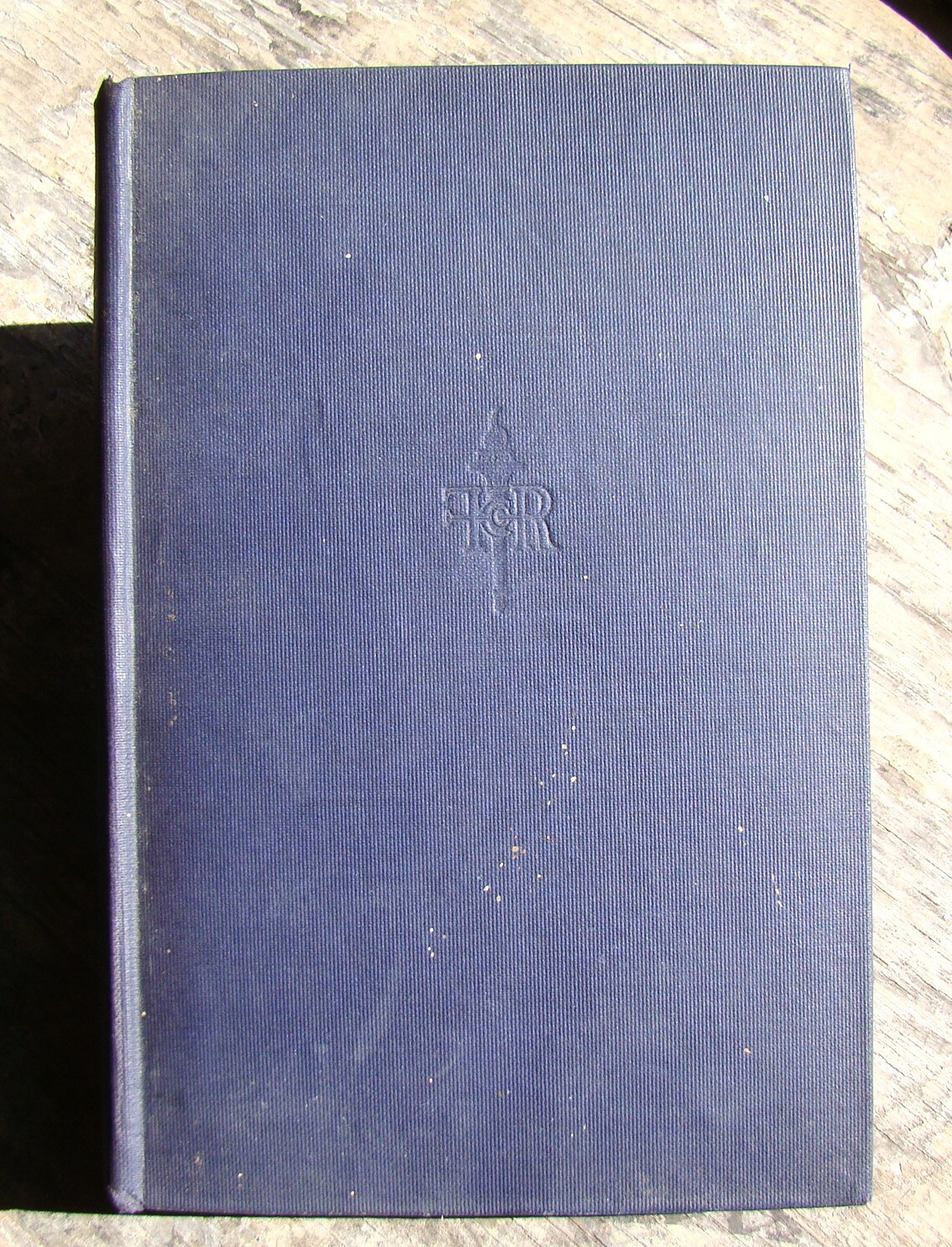 Foto 1 di 9