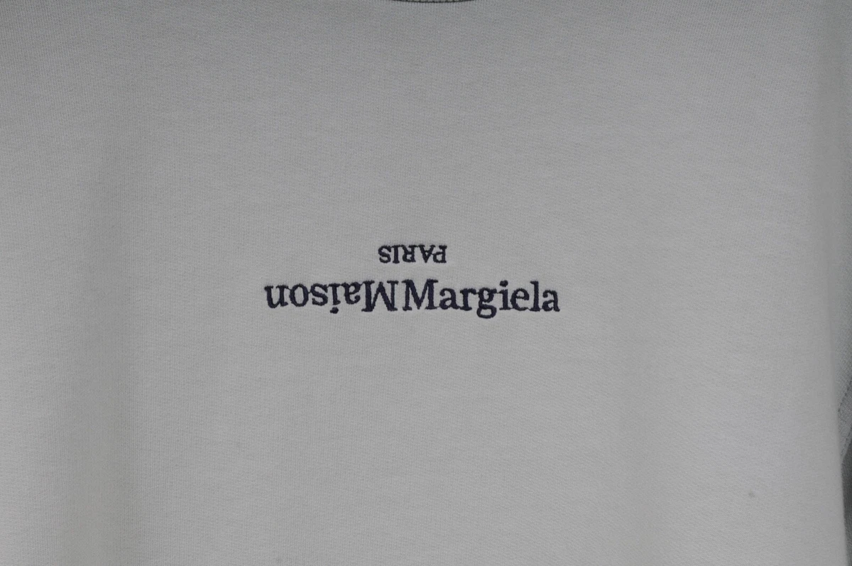 Maison Margiela - UPSIDE DOWN LOGO SWEATSHIRT