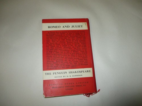 Romeo And Juliet The Penguin Shakespeare Edited by G.B. Harrison London UK Book - Picture 10 of 11