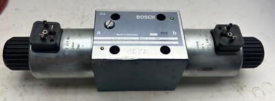  BOSCH 0 810 001 731 Directional Control Valve, Used, Free Shipping 