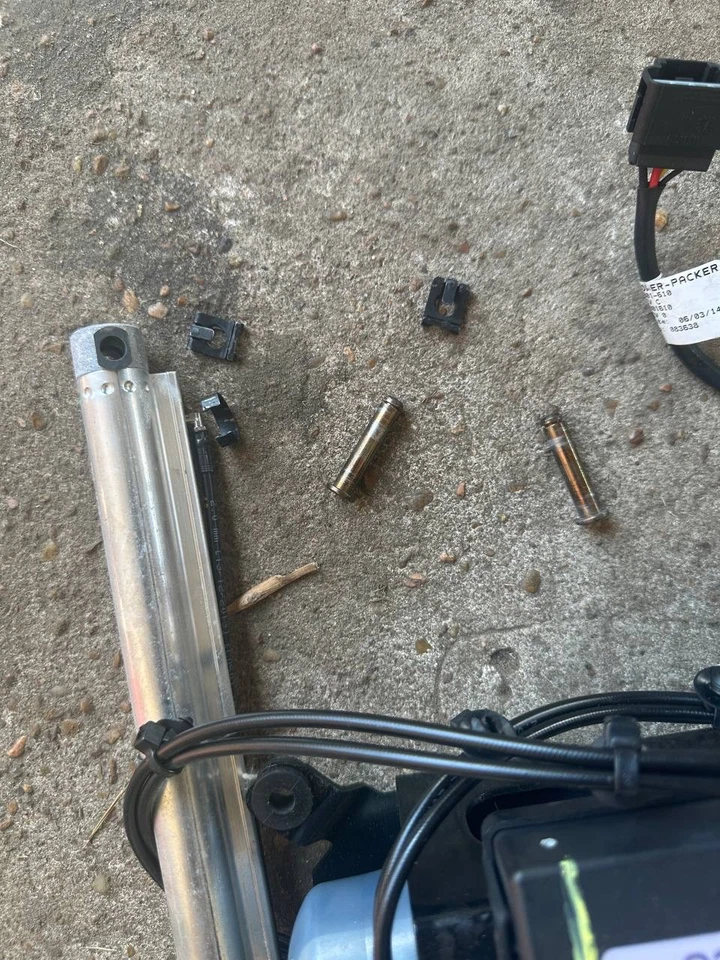 Chevrolet Camaro ZL1 SS 11-15 convertible techo motor y bomba hidráulica OEM Foto 2 de 4