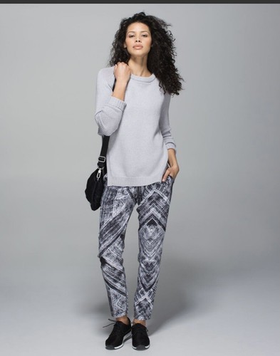 namaskar crop lululemon