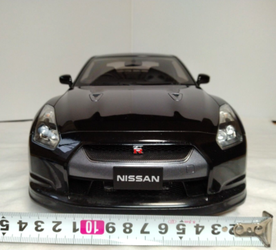 オートアート 日産 GT-R R35 Premium edition AUTOart Signature 1/12 NISSAN GT-R R35 PREMIUM EDITION SUPER BLACK