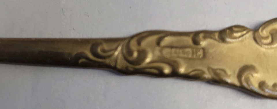 Antiguo par de cuchara vintage lavado dorado Waldo HE Holmes & Edwards Pat 1894 de 7 pulgadas Foto 3 de 4