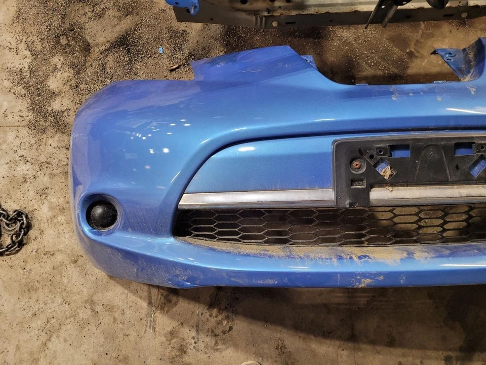 (SOLO RECOGIDA LOCAL) Parachoques delantero sin faros antiniebla se adapta a 12 HOJAS 1909600 Foto 2 de 4