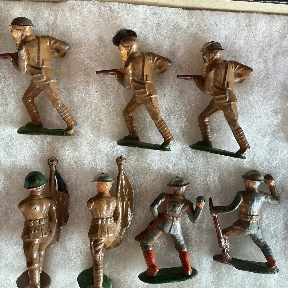 Barclay Toy Soldiers Lot Of 20 Figures eBay