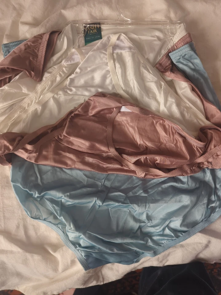 Vanity Fair bragas cortas 3 pares Perfectly Yours Lace Nouveau talla grande 10/3XL Foto 3 de 4