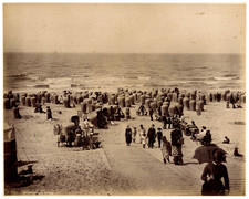 Nederland, Den Haag, Scheveningen, Het Strand vintage albumen print Tirage alb