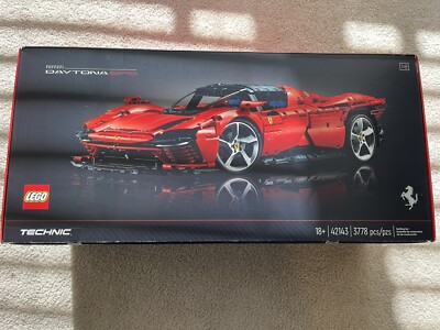 LEGO TECHNIC: Ferrari Daytona SP3 (42143) SEALED SHIPS