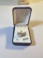 Vintage Fine Silver Plate Infinity Ring Size 7