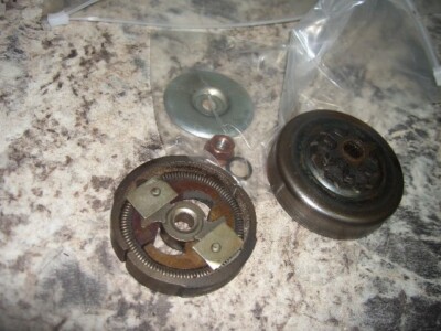McCulloch Mac 3200 clutch and sprocket chainsaw part only bin 239