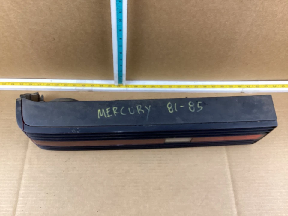 1981-1985 Mercury Lynx Rear Left Driver Side Tail Light Assembly - Image 4 of 4