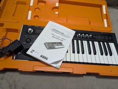 KORG microX Music Workstation Synthesizer guter Zustand getestet mit Case...
