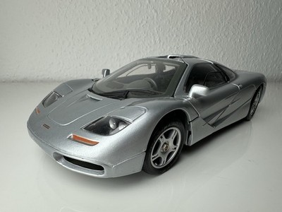 McLaren F1 1993 1:18 Maisto Supercar Modellauto Sammlerstück