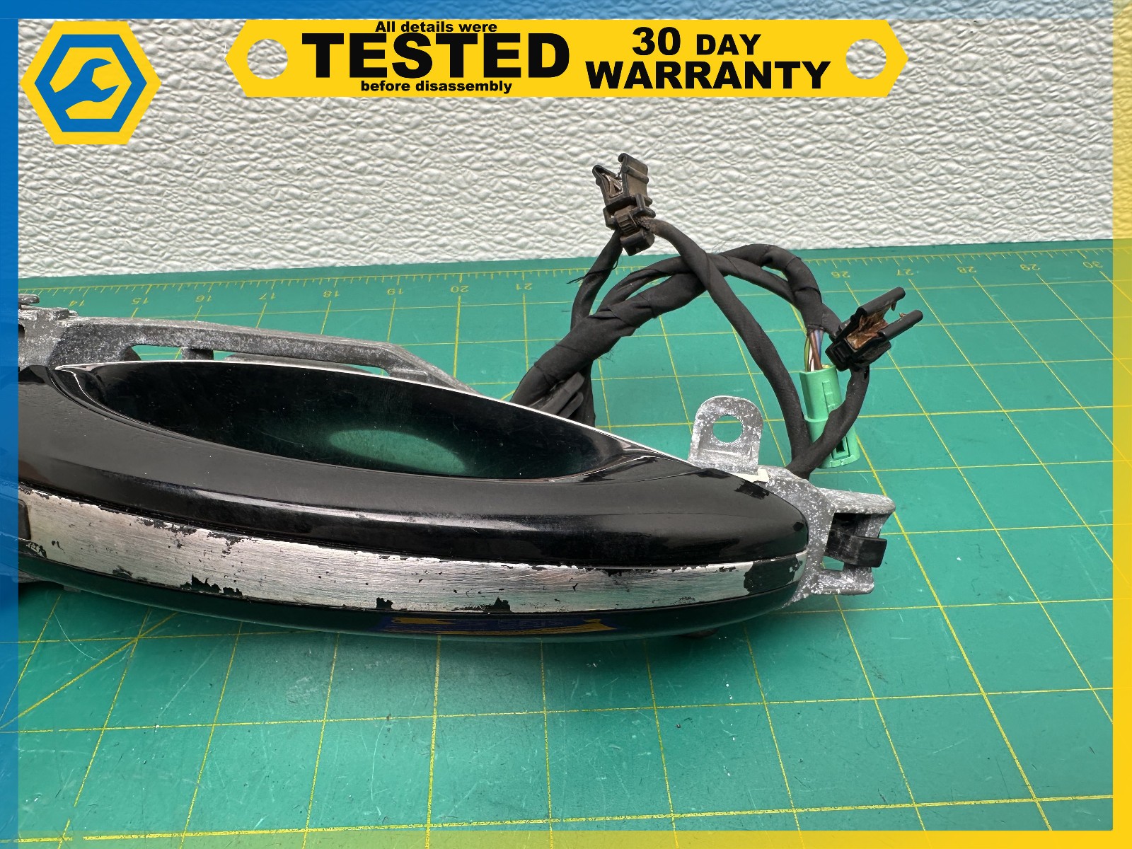 06-12 BENTLEY Flying Spur FRONT RIGHT EXTERIOR DOOR HANDLE Black OEM