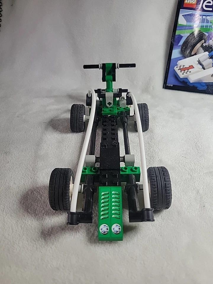 Lego Technic Spy Runner 8213 + 8216 Racecar Vintage Lot + Instructions 99% Compl - Image 2 of 4