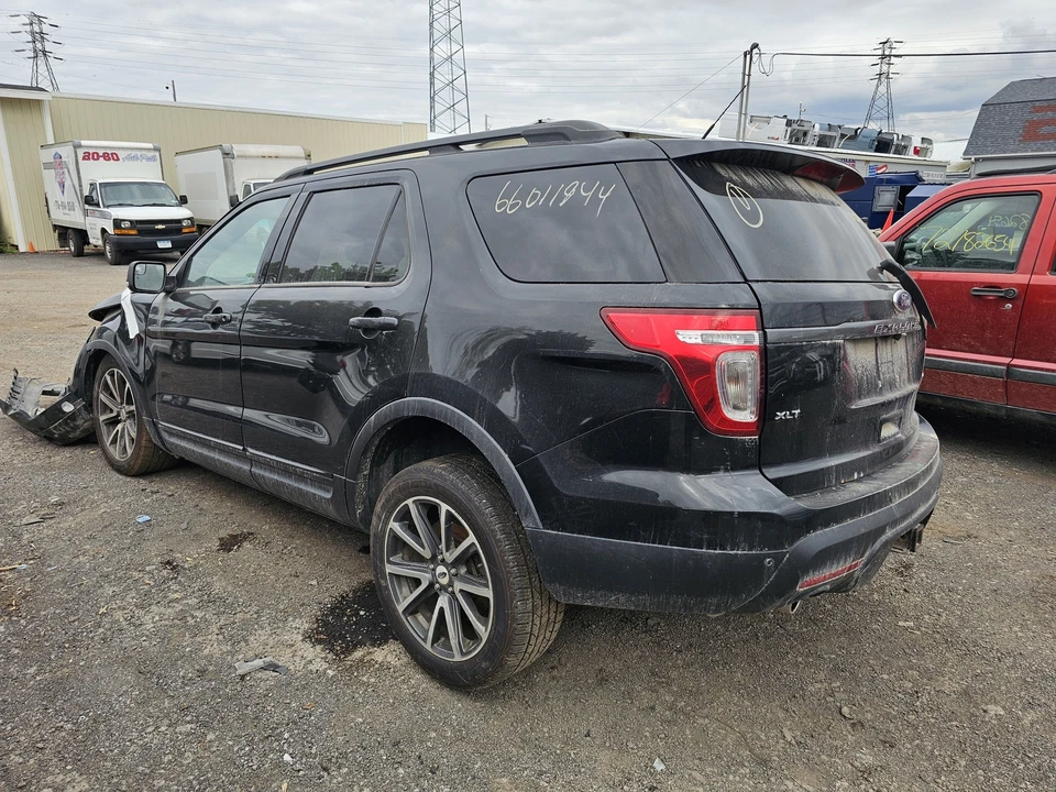 Regulador de ventana de puerta trasera izquierda usado se adapta a: Ford Explorer 2015 sin motor Foto 3 de 4