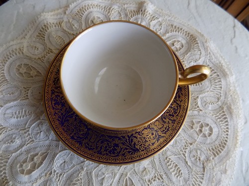 Franciscan Royal Renaissance Gold Cobalt Footed Tea Cup/Saucer - Picture 14 of 16