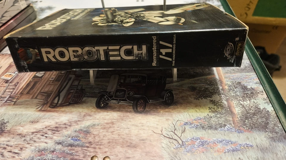 Robotech Remastered: Extended Edition Macross Collection 1 DVD W/ Cards / Auto - Image 3 of 4