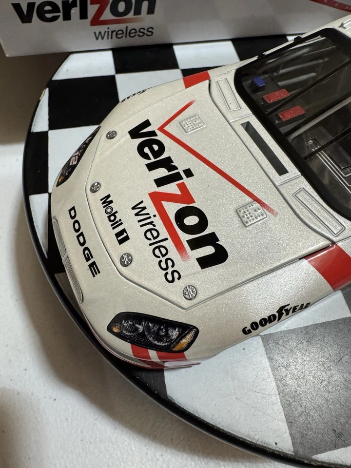 RARE DOOR NUMBER Justin Allgaier #12 Verizon 2010 1/24 Nascar Diecast - Image 4 of 4