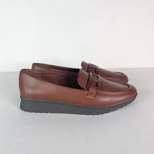 Baretraps NWOB Women's Brown Addison Slip On Loafer Size 7