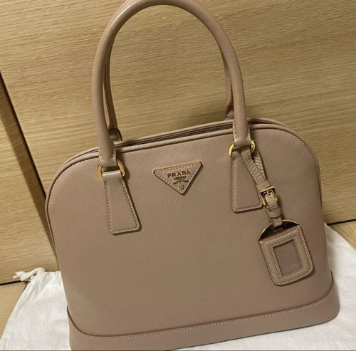 Sac à main Prada Saffiano rose beige luxe créateur fourre tout élégant sac à main mode