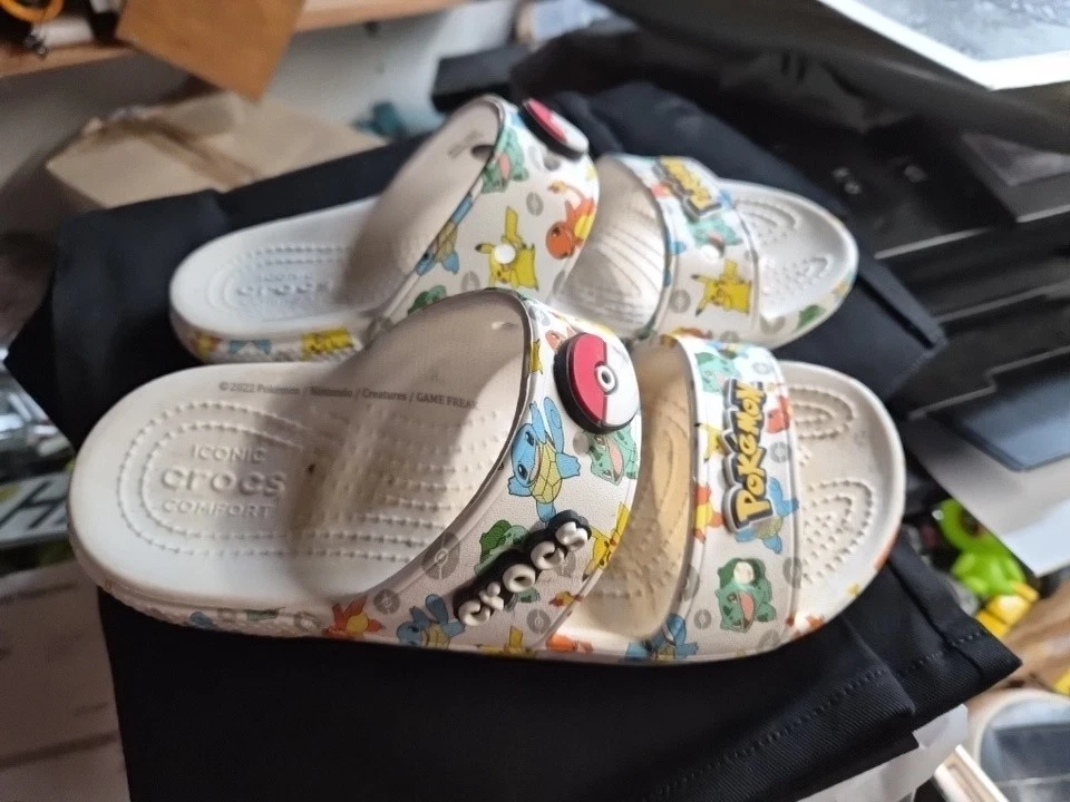 CROCS POKEMON CLASSIC SANDALS "LIMITED EDITION" PIKACHU SIZE 11 MEN'S $75