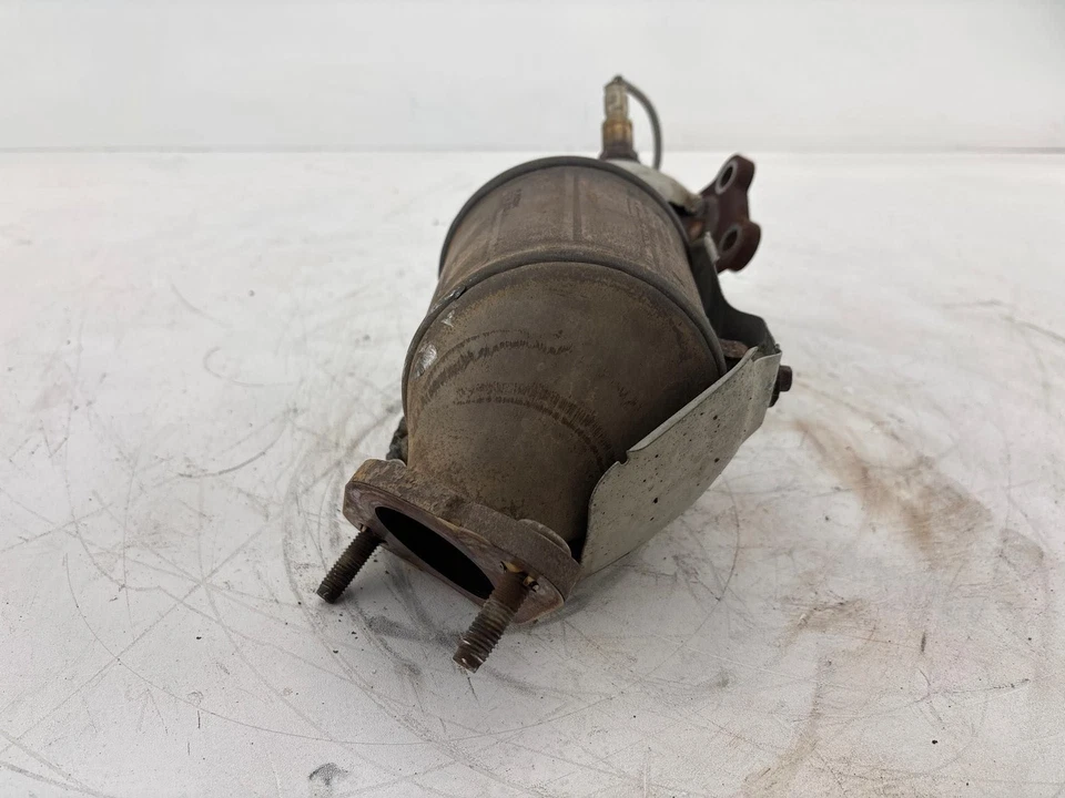 Convertidor catalítico colector derecho Buick Enclave 2018-2024 OEM 85132448 Foto 3 de 4