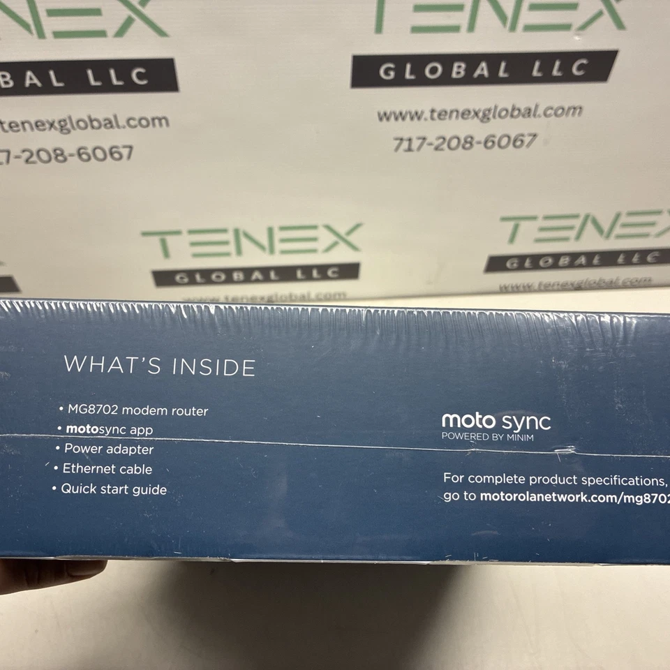 Motorola Ultra-Fast DOCSIS 3.1 Cable Modem with AC3200 Dual Band Router MG8702 - Image 3 of 4