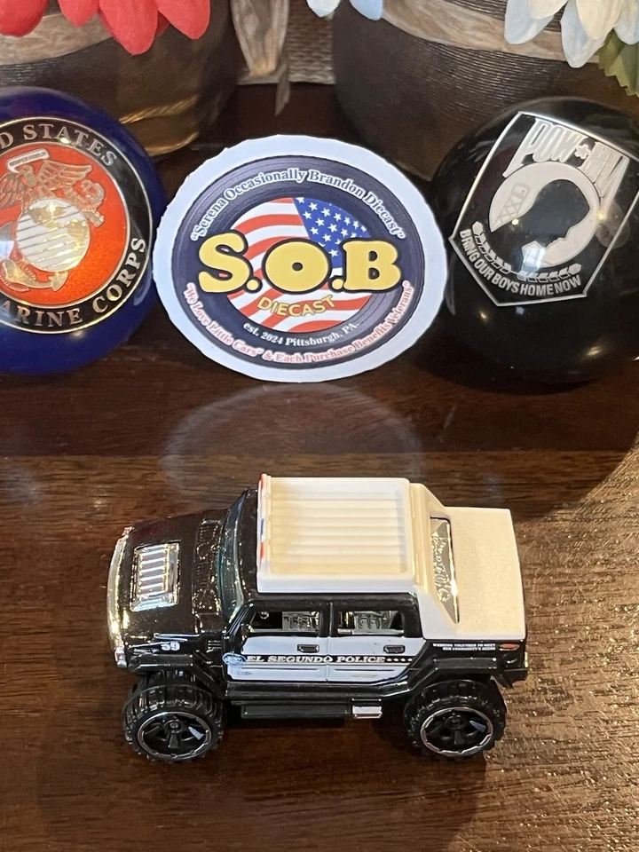 Hot Wheels Hummer H2 Truck 4x4 El Segundo Police 1:64 Used NM Condition - Image 2 of 4