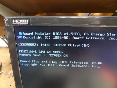 Shuttle HOT-555 Ver. 1.41 Socket 7 ISA Motherboard With Pentium 90 And 32 Mb Ram
