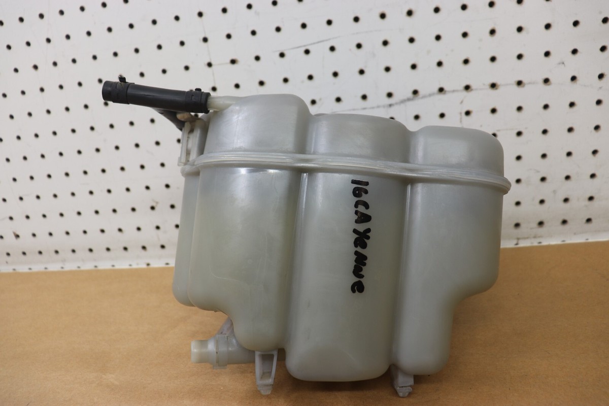 Coolant expansion tank for PORSCHE CAYENNE