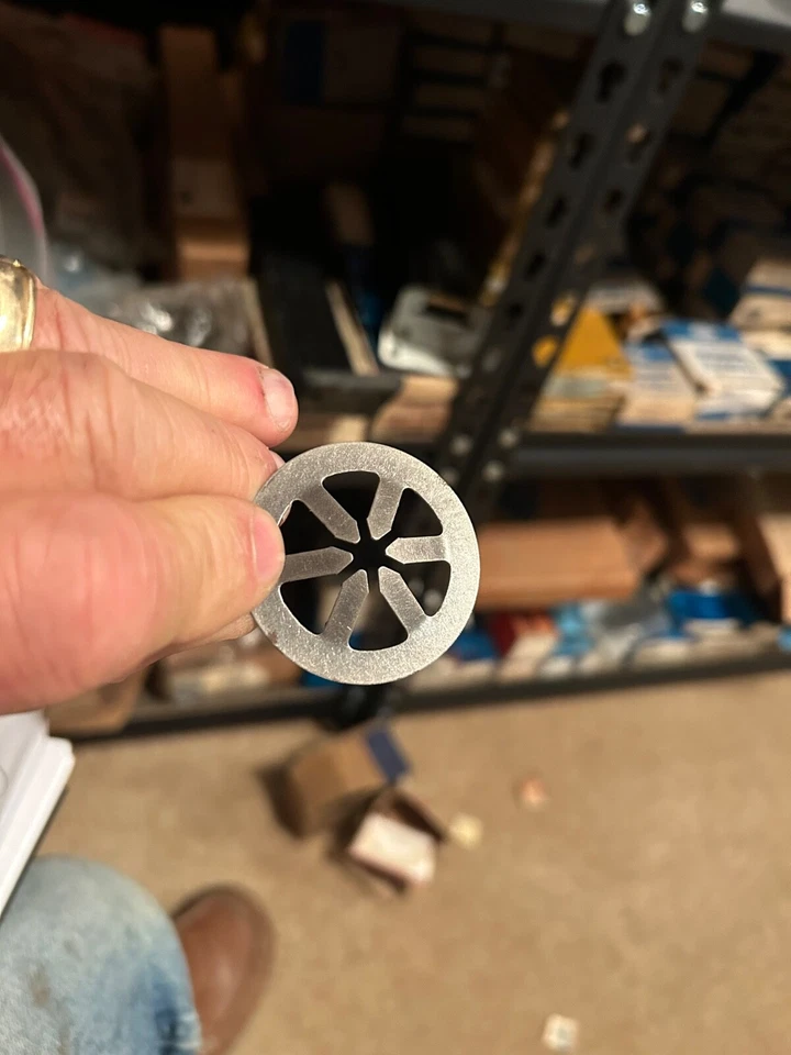 Camión Ford 1948-1960 bocina botón resorte nos 7RC-3626-B NUEVO ORIGINAL SERIE F EE. UU. Foto 2 de 3