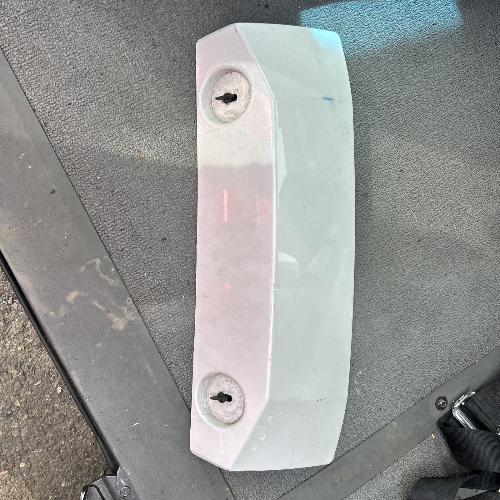 Factory Cadillac Escalade Hitch Cover GM OEM White Tow Trailer Filler