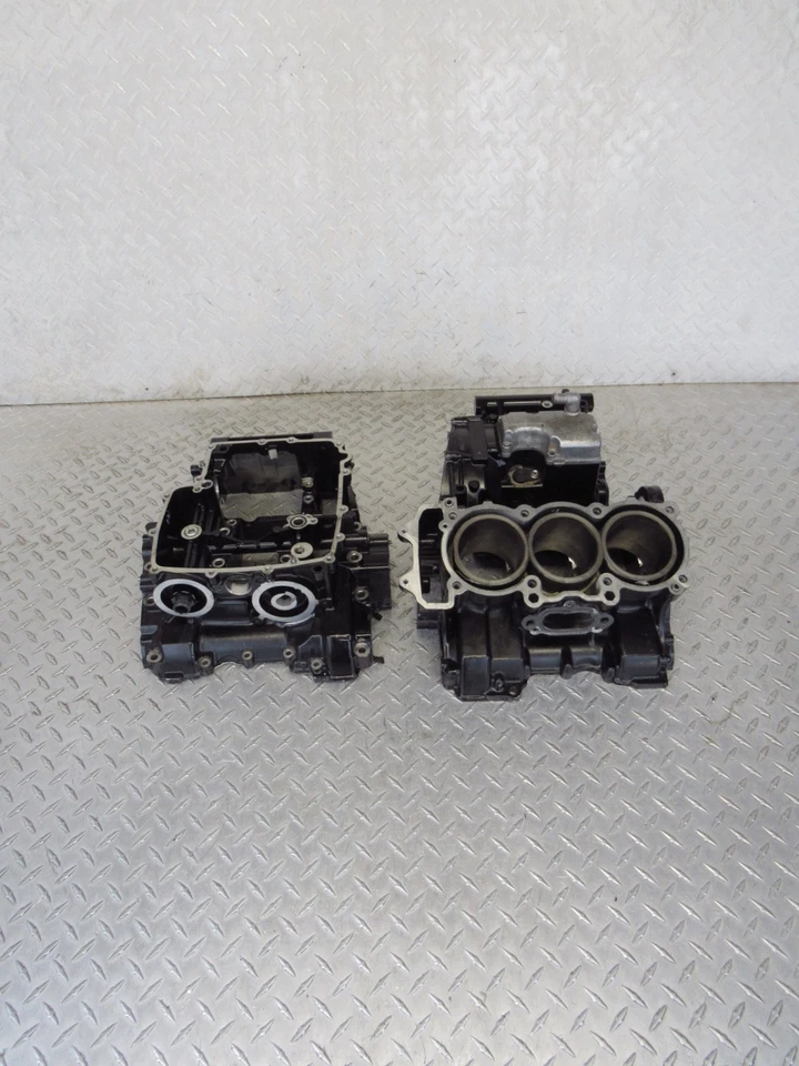 16 Triumph Street Triple 675R 2016 ABS cajas de motor bloque de cárter Foto 3 de 4