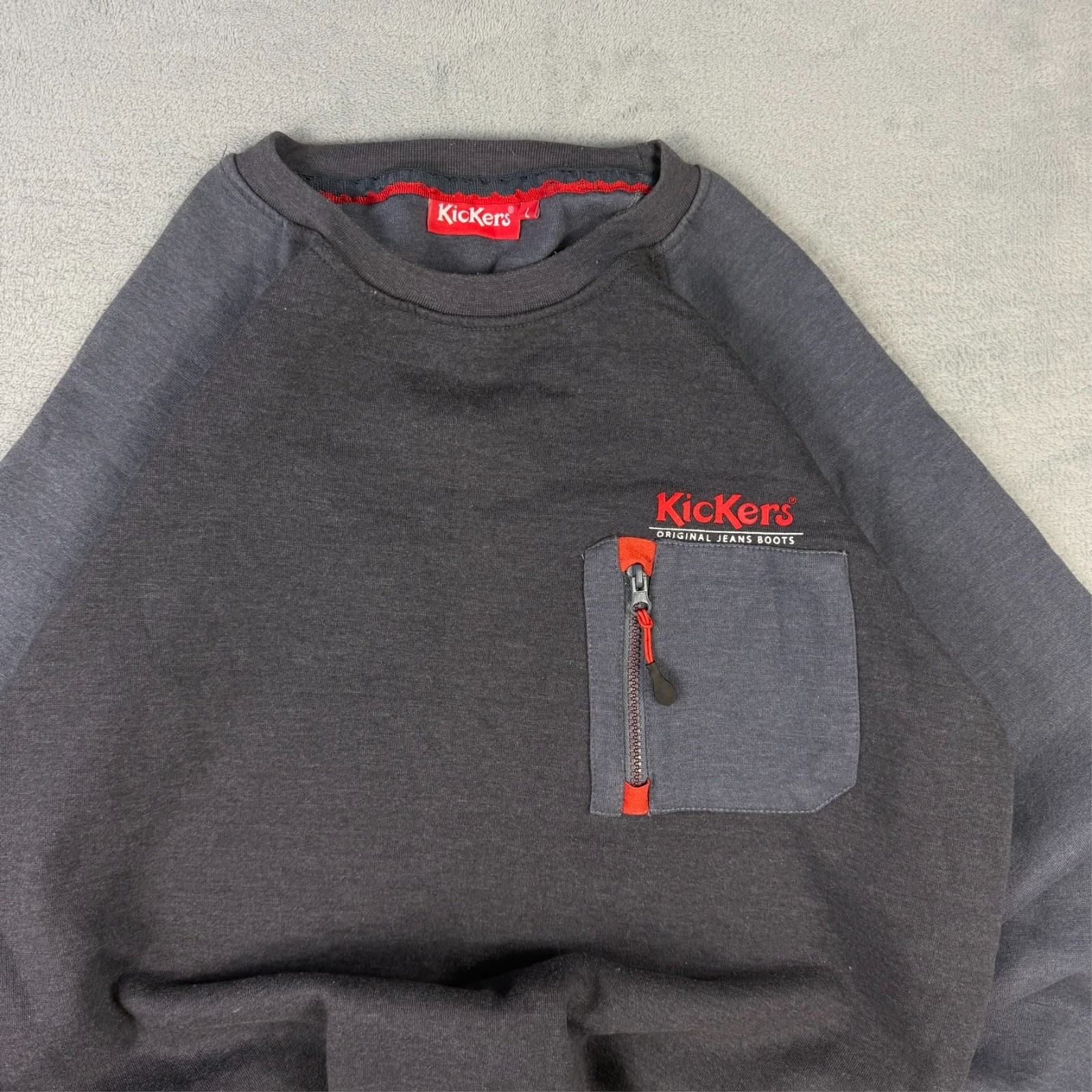 Vintage Kickers Y2K 2000's Grey Zip Pocket Spellout Size Large Sweatshirt image 4