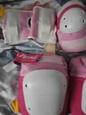 Moxi Pink 187 Killer Adult Knee Pads Elbow Pads And wrist guards Sz L/XL