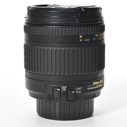 Nikon AF Nikkor 28-200mm f/3.5-5.6G ED IF Lens Wide Angle Zoom Telephoto  - Picture 5 of 8