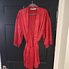 VTG Victoria s Secret Satin Robe Women s Large Valentine Red Lace Cuff Sleeve