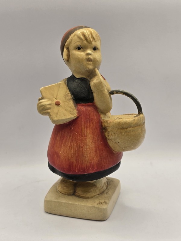 Hummel Reproduction Meditation Girl Made In USA Hand Painted 5.25" Chalkware