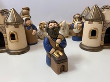 Thun Presepe Classico Fabbro. Colore Blu. Altezza 9cm