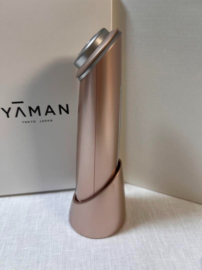YA-MAN M18-YL Champagne Pink Photo Plus Shiny RF Facial YA-MAN M18-YL Champagne Pink Photo Plus Shiny RF Facial