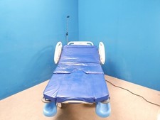 HILL-Rom AFFINITY 4 – P3700 – P 3700 Entbindungsbett EA052025